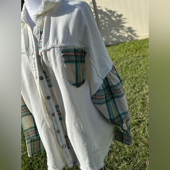 NWOT POL plaid stitched pocket ivory loose denim fall Shacket Sz L - Picture 3 of 6